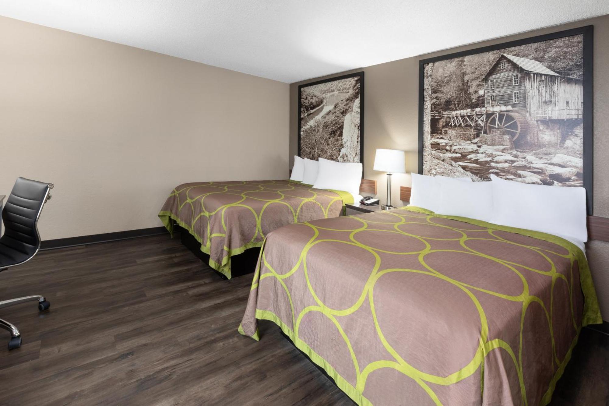 Super 8 By Wyndham Summersville - New River National Park מראה חיצוני תמונה